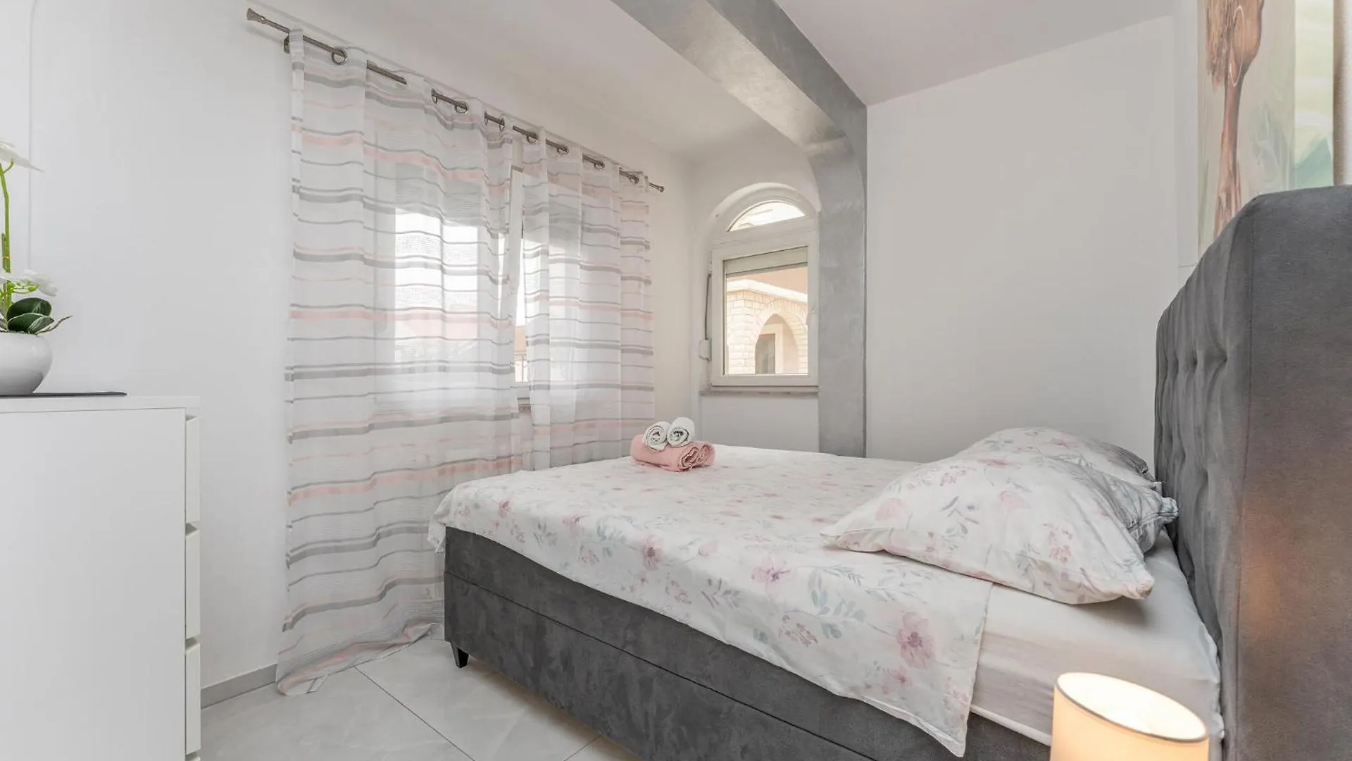 Holiday home Lovely Home In Biograd Na Moru With Kitchen